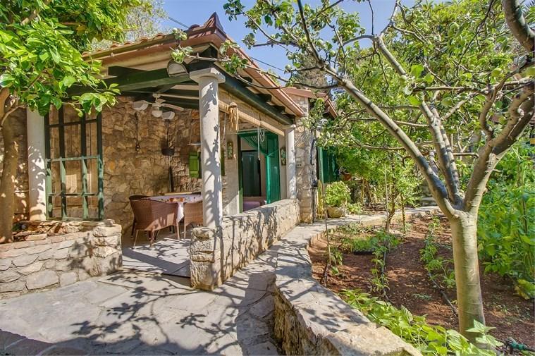 Apartment Julia Veli Lošinj Eksteriør bilde
